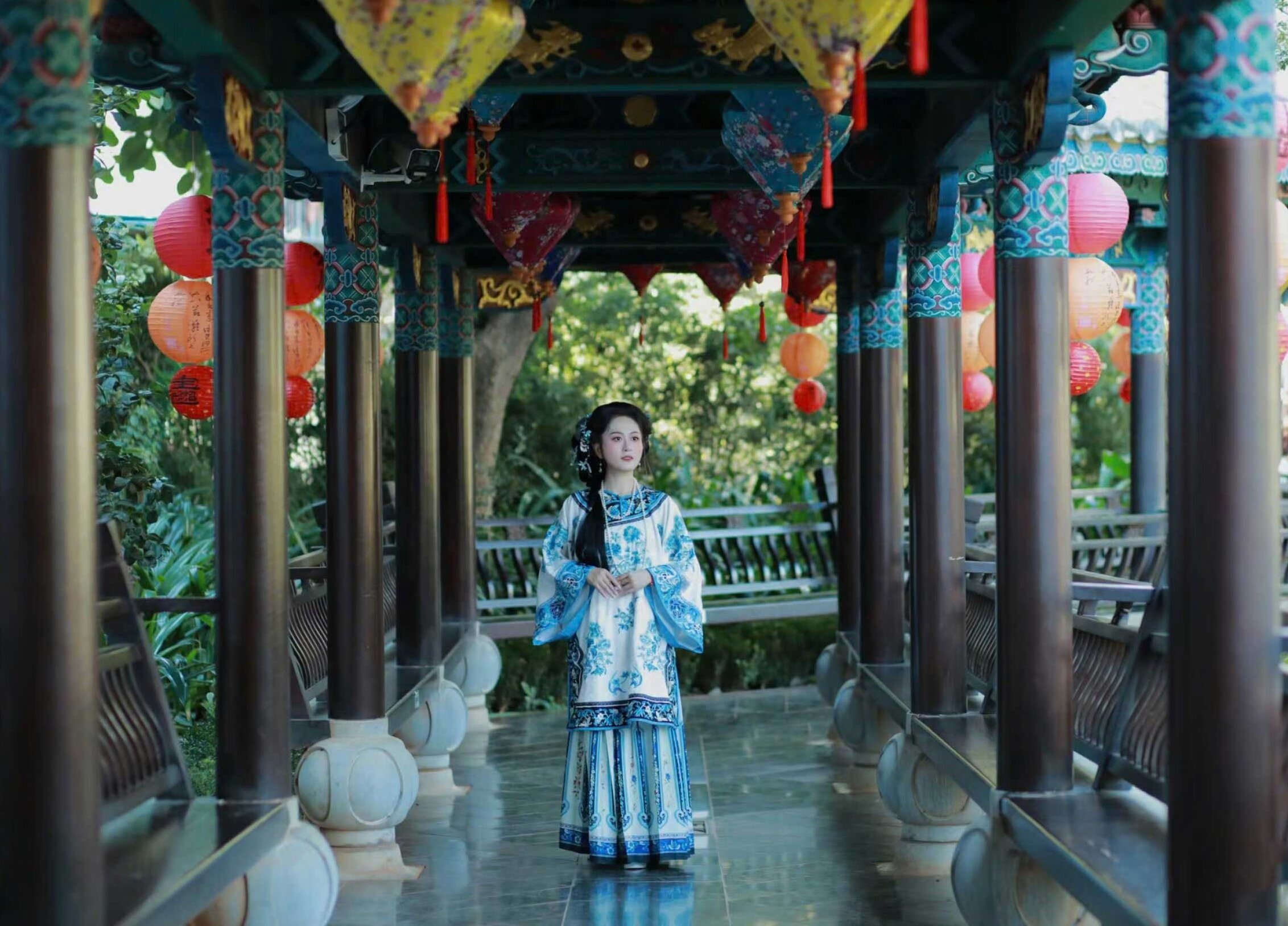 Tour Hà Khẩu - Bình Biên - Kiến Thủy - Mông Tự 3N2Đ